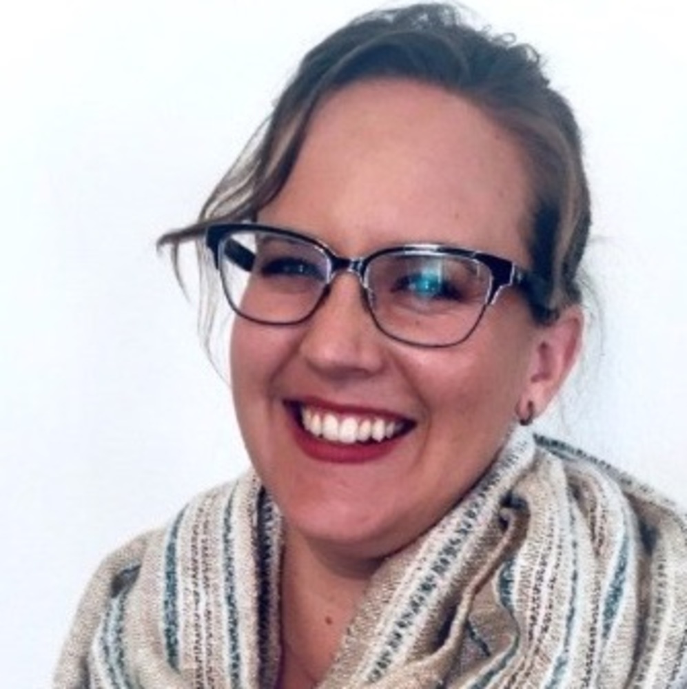 Meet your Posher, Juliana
